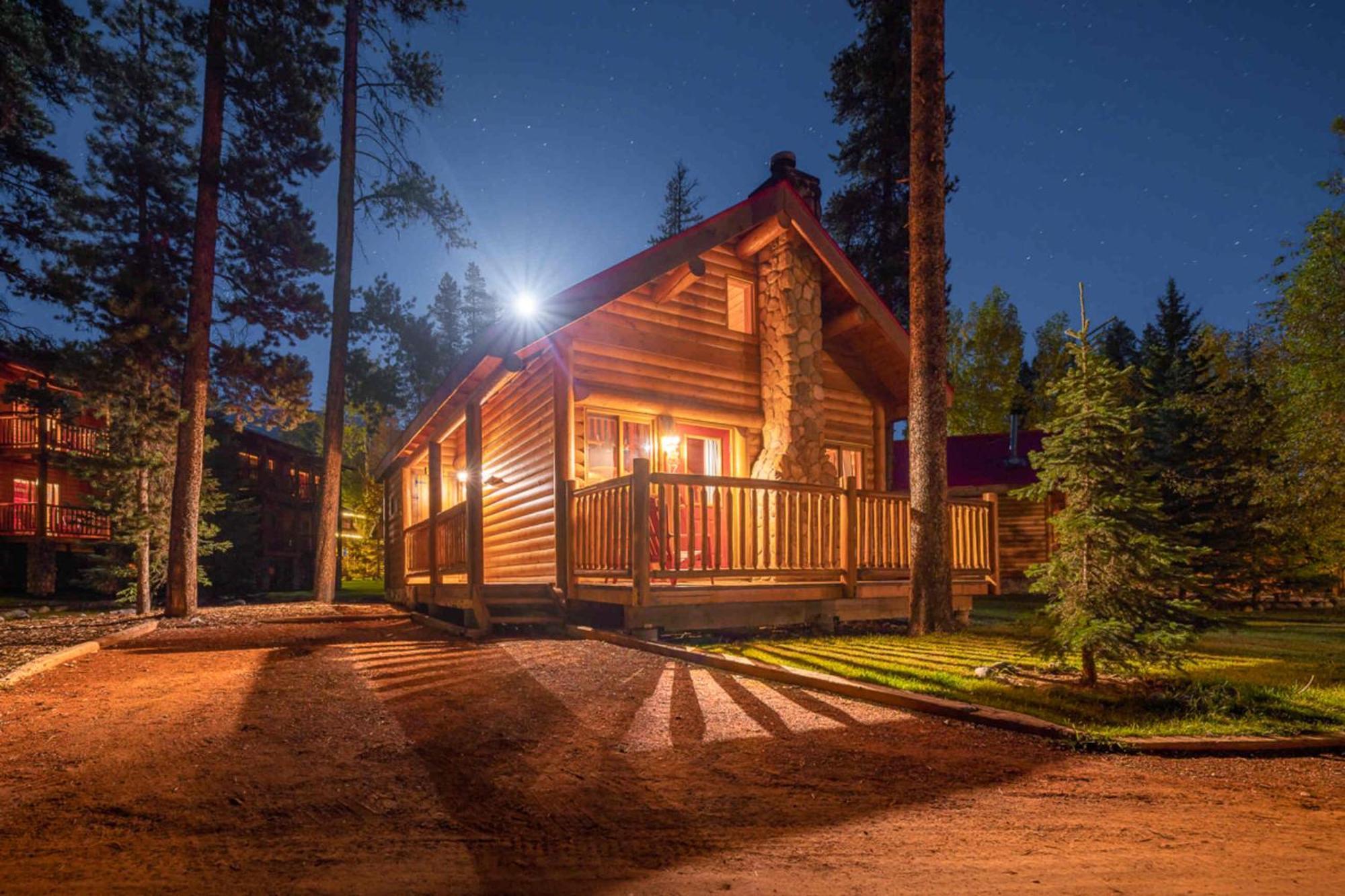 Baker Creek By Basecamp Hotel Lake Louise Luaran gambar